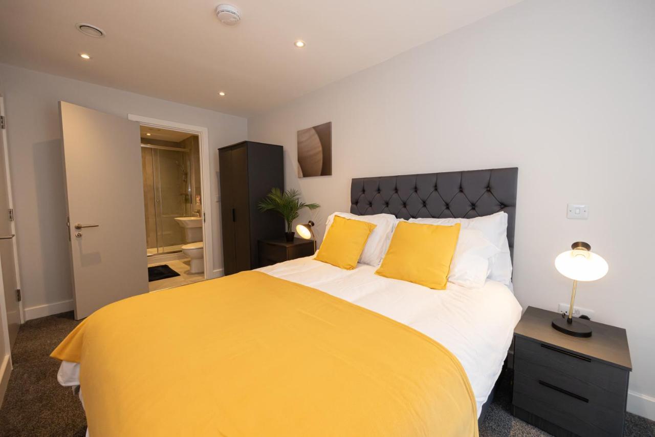 Contemporary 3 Bedrooms Apartment Manchester City 외부 사진