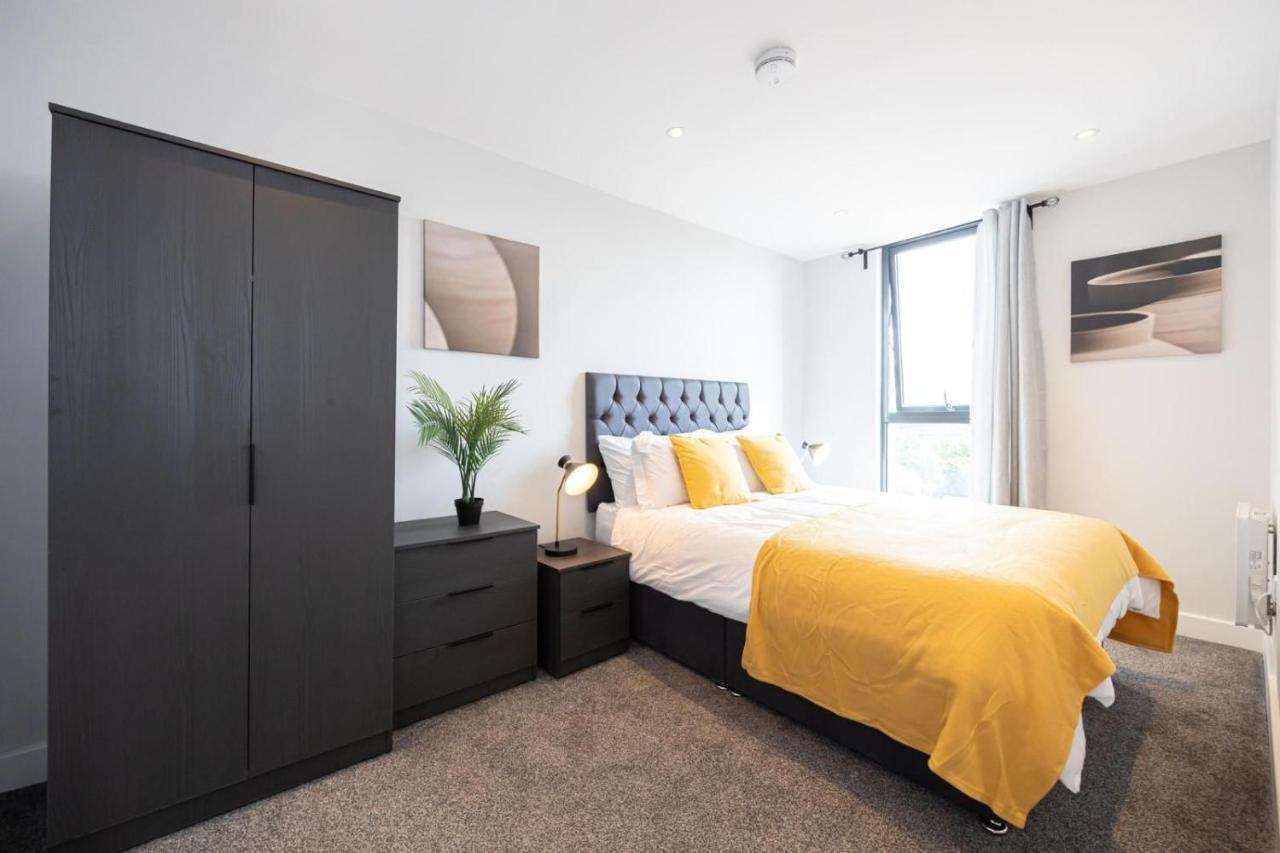 Contemporary 3 Bedrooms Apartment Manchester City 외부 사진